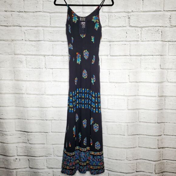 Band of Gypsies Dresses & Skirts - Band of gypsies floral spaghetti strap maxi dress xs black
